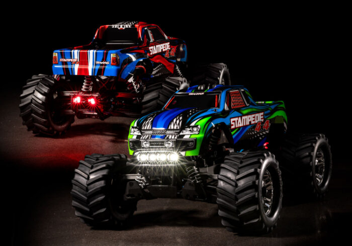 TRAXXAS Stampede 4x4 1/10 RTR TQ Blue LED - With Batt/Charger - Image 13
