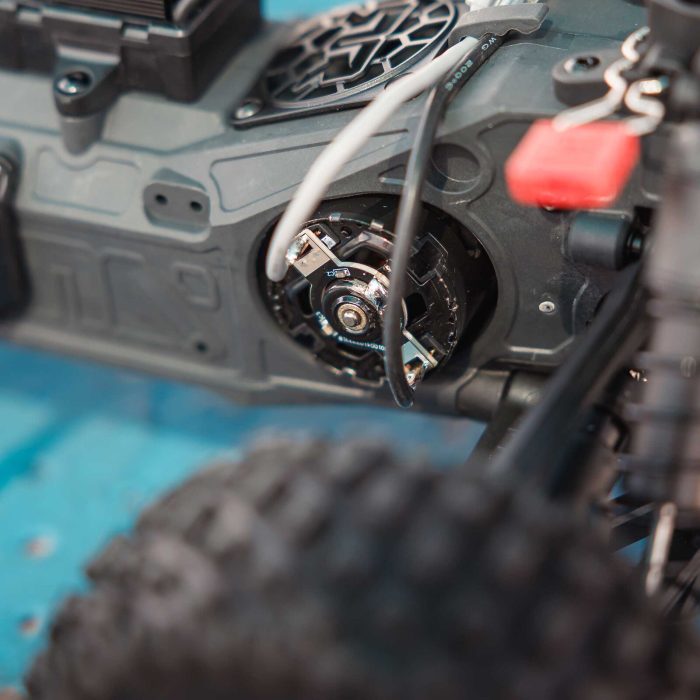 ARRMA 1/10 FURY 2WD RTR Brushed Short Course Truck (Battery & Charger Included), Blue - Image 14