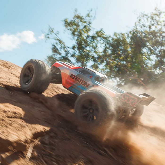 ARRMA 1/8 KRATON 6S 4X4 RTR Brushless Speed Truck, Blue/Orange (without Battery - Charger) - Image 2