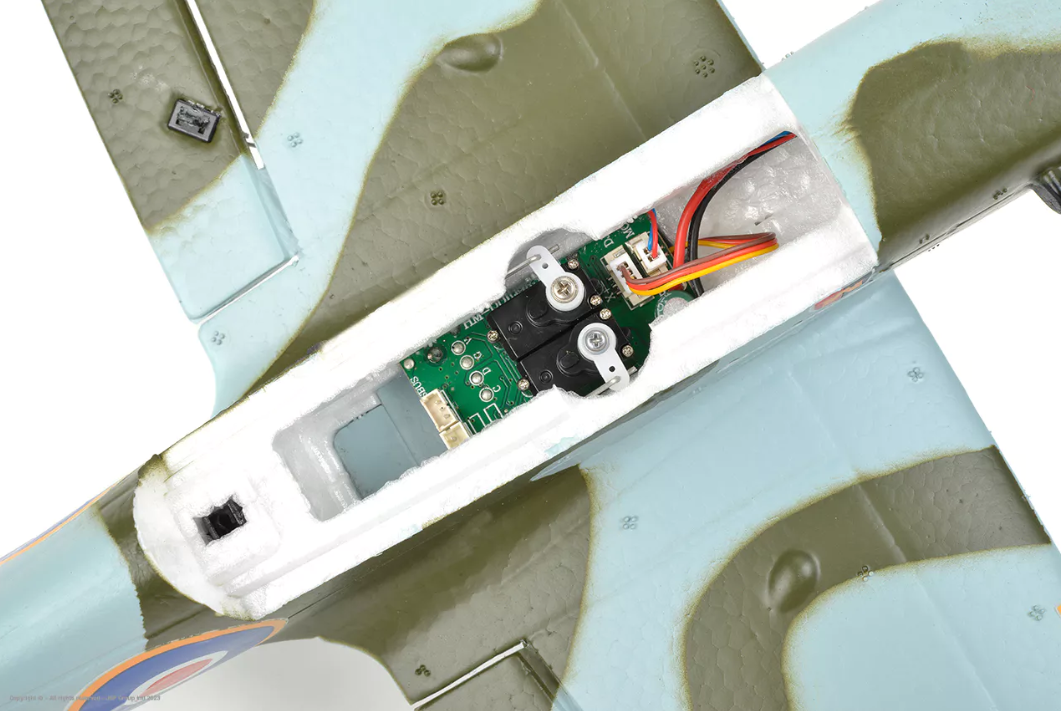 EZ-Wings Mini Spitfire MK II RTF 450mm - 1+1 Li-Po Battery - USB Charger - Image 4