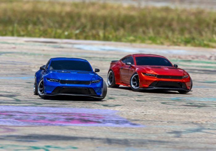 TRAXXAS 4-TEC Drift 2WD Mustang XL-5 TQi Blue - Image 10