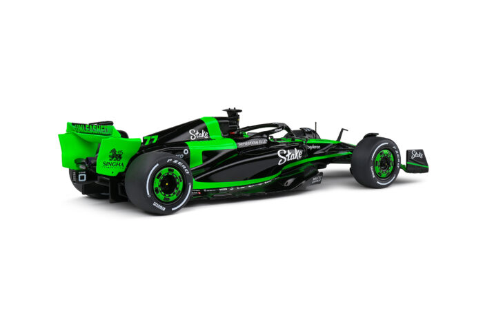 SOLIDO 1/18  SAUBER - F1 C44 TEAM STAKE KICK PRESENTATION SEASON 2024 - N 77 VALTTERI BOTTAS - N 24 ZHOU GUANYU - 1811104 - Image 5