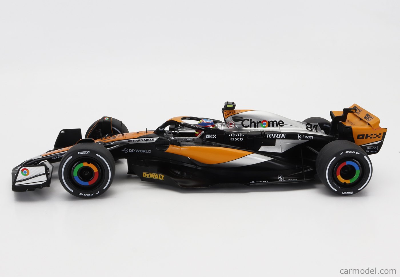 SOLIDO 1/18 - McLAREN - F1 MCL60 TEAM McLAREN N 81 4th BRITISH GP 2023 OSCAR PIASTRI - 1811202 - Image 3