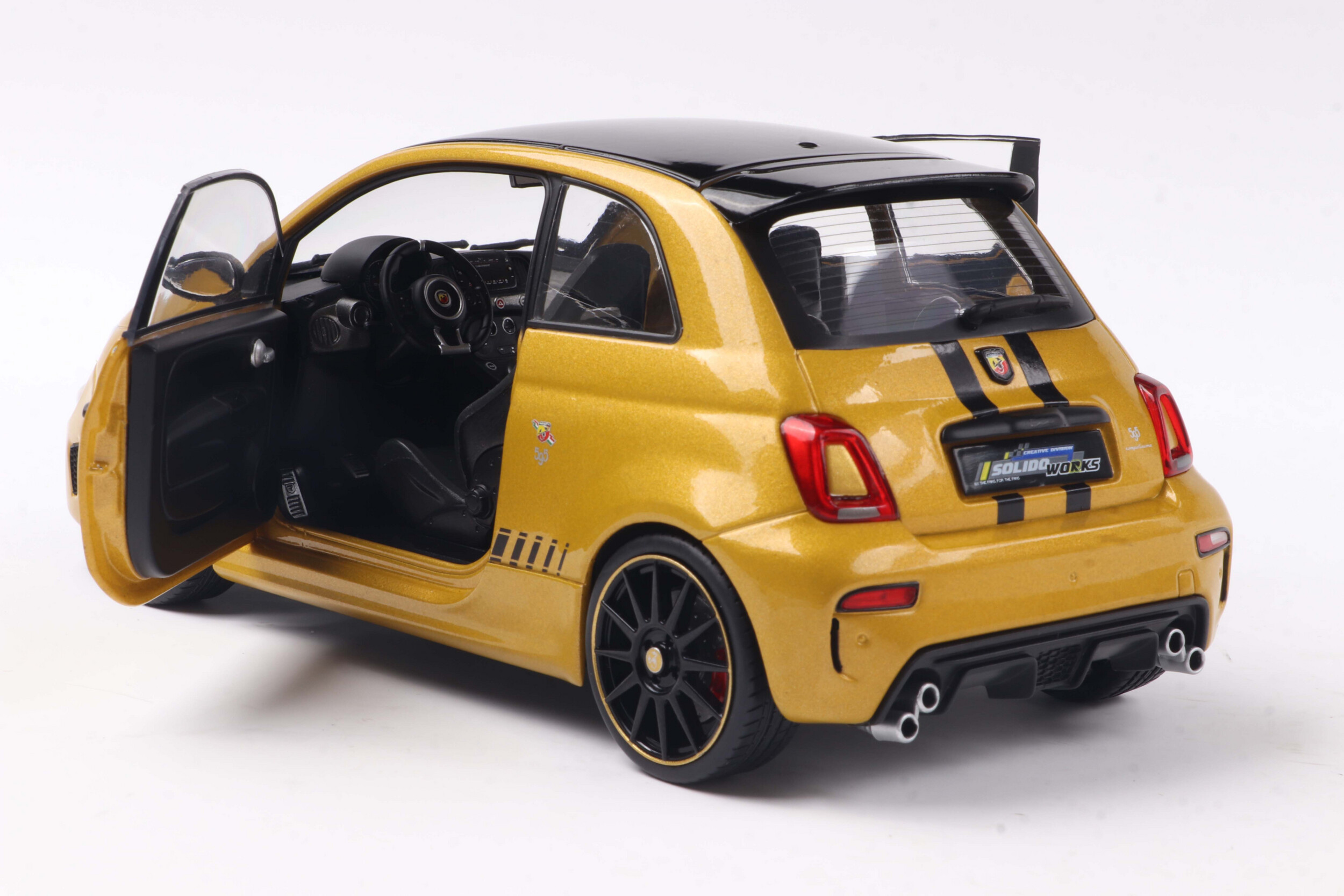 SOLIDO 1/18 - FIAT - NUOVA 500 ABARTH 595 2023 - 1811306 - Image 5