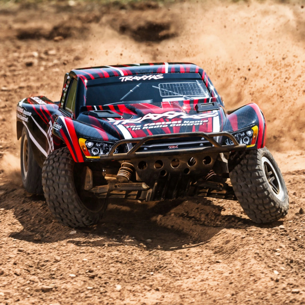 TRAXXAS Slash 2WD 1/10 RTR TQ Red EHD Clipless USB - With Battery/Charger - Image 4