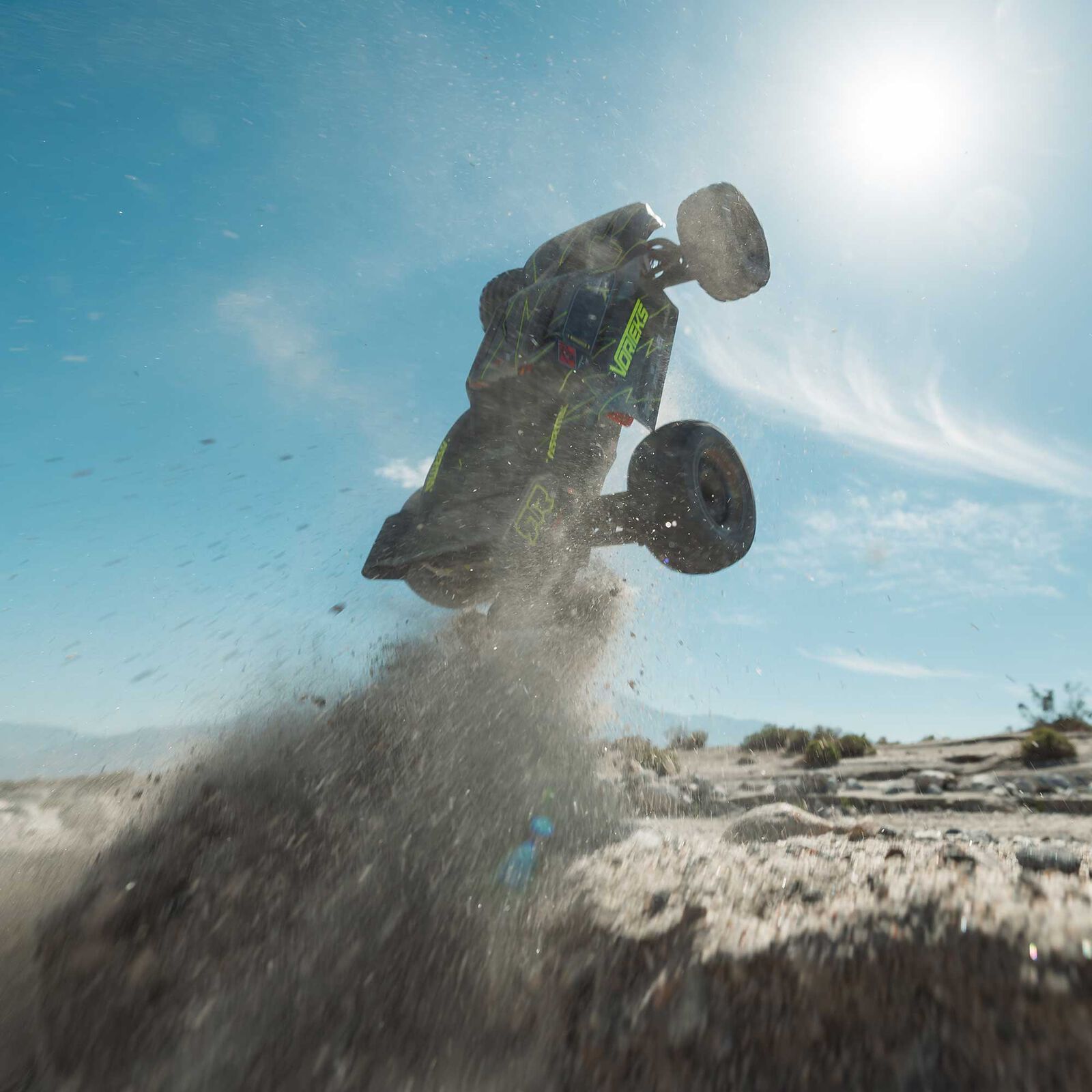 ARRMA 1/10 VORTEKS 223S DSC 2WD RTR Brushless Stadium Truck, Yellow (without battery - charger) - Image 8